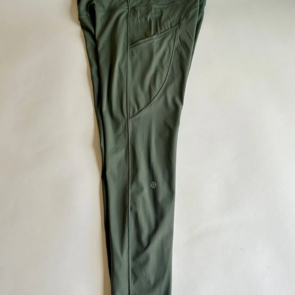 lululemon athletica Green Leggings - Picture 5 of 16